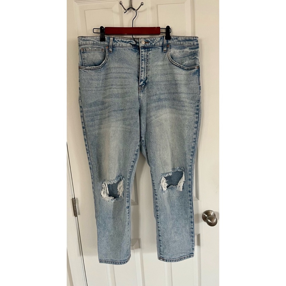 No Boundaries Plus Size Jeans